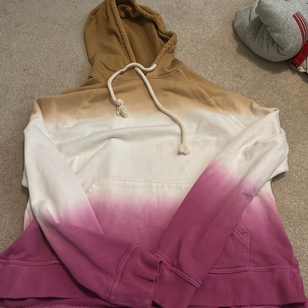 Tie-dye sweatshirt